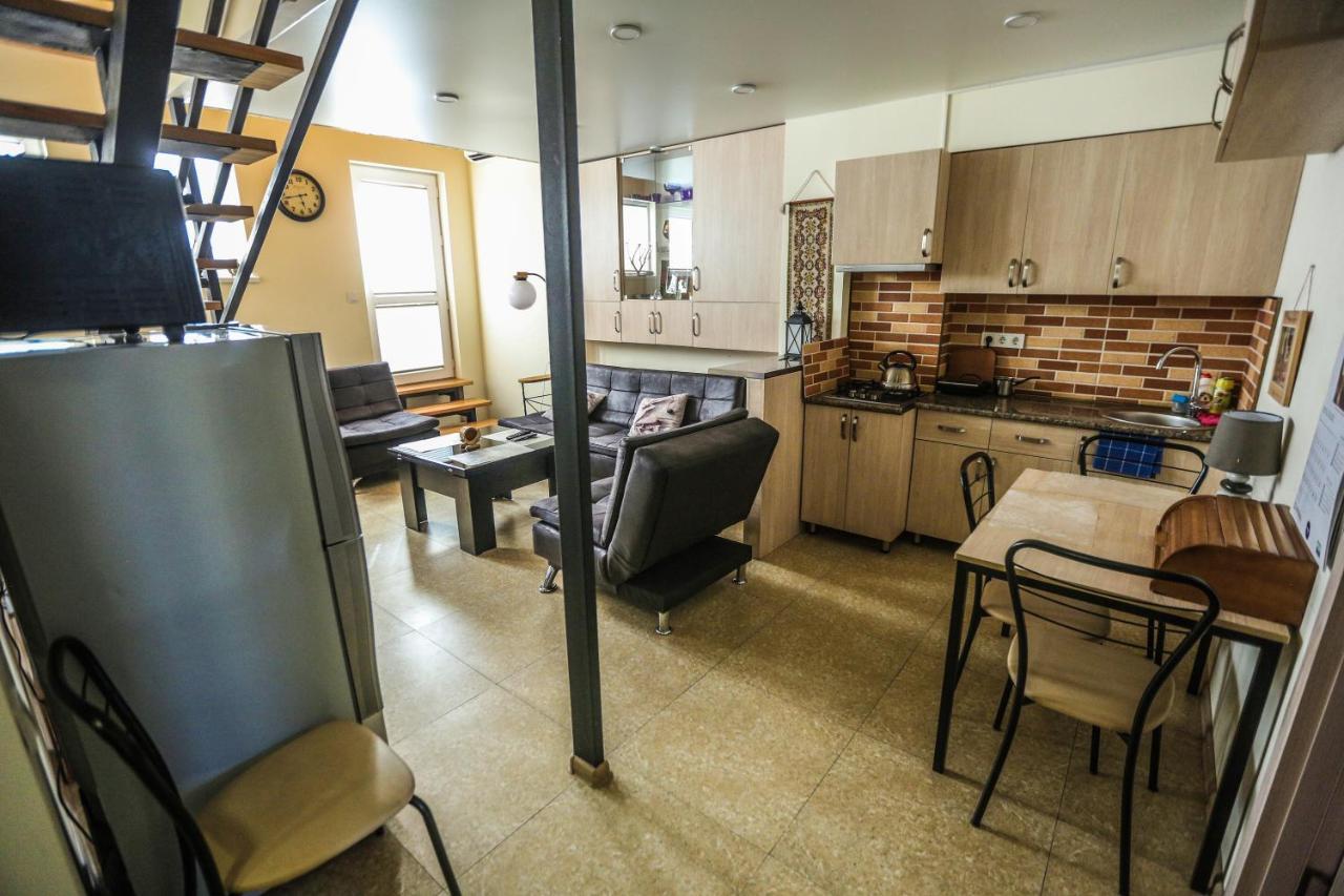 Dogona Apartment Tbilisi Bagian luar foto