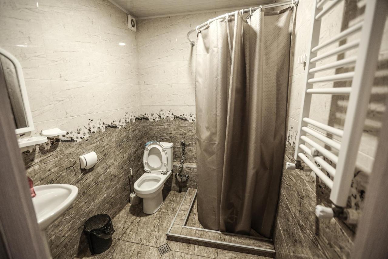Dogona Apartment Tbilisi Bagian luar foto